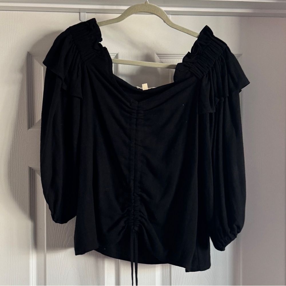 Black long sleeve off the shoulder Entro shirt - Picture 5 of 5